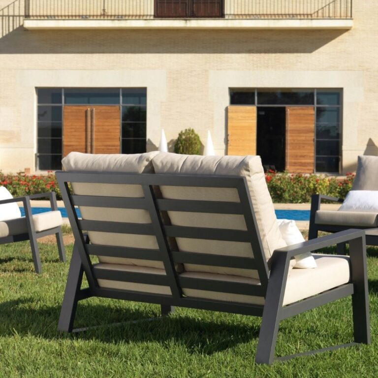 Sillón de Jardín Gandía y Sofás de Jardín Gandía y Mesita Auxiliar